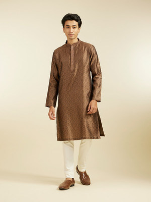 DIWAS by Manyavar Men Embroidered Straight Kurta(Brown)