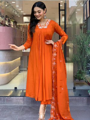 DClothvilla Women Printed, Embroidered Ethnic Dress Kurta(Orange)
