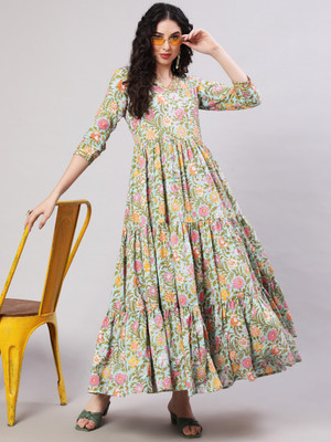 GLAM ROOTS Flared/A-line Gown(Green)