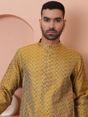 ANOUK Men Printed Straight Kurta(Yellow)