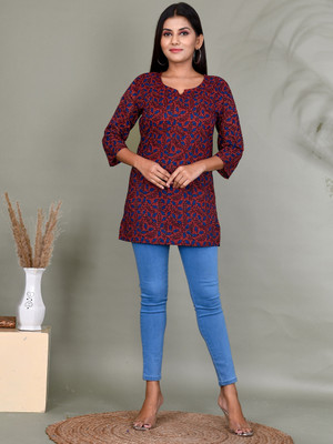 Kesarya Women Floral Print Straight Kurta(Maroon)