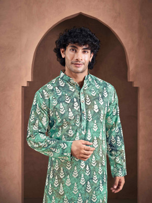 Vardha Men Colorblock Trail Cut Kurta(Multicolor)