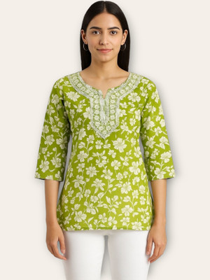 PP Clothing Women Floral Print Straight Kurta(Green)