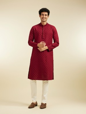 DIWAS by Manyavar Men Self Design Straight Kurta(Maroon)