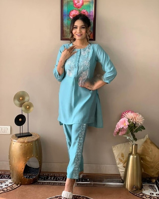 MUHANA Top Pant Co-ords Set