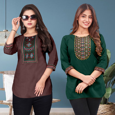 HELLY512 Women Embroidered A-line Kurta(Brown, Green)