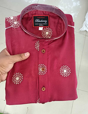 HIT AND FIT CREATION Men Embroidered Straight Kurta(Maroon, White)