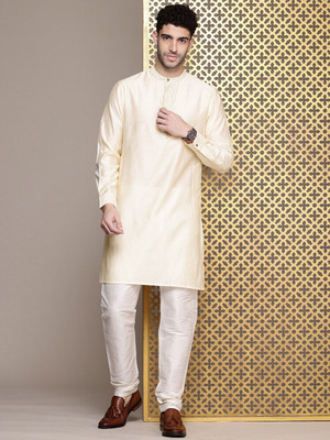 House of Pataudi Men Solid Straight Kurta(White)