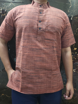 LineaWear Men Embroidered Straight Kurta(Maroon)