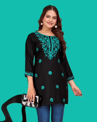 Verdant Women Chikan Embroidery Straight Kurta(Black)