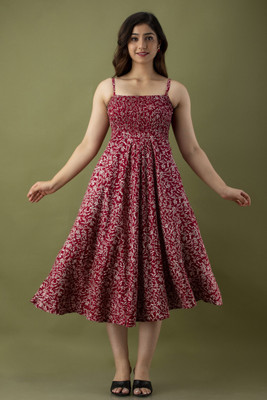 Jollity Women Gown Maroon Midi/Calf Length Dress