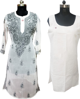 Neelam Chikan Women Chikan Embroidery Straight Kurta(White, Black)
