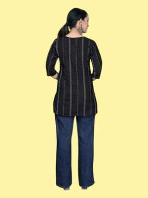 SUHANIKA Women Striped Straight Kurta(Black)