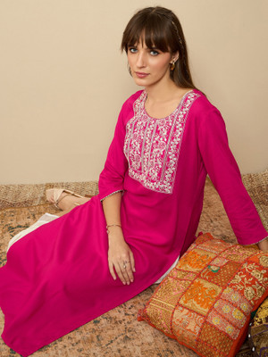 Indo Era Women Embroidered Straight Kurta(Pink)