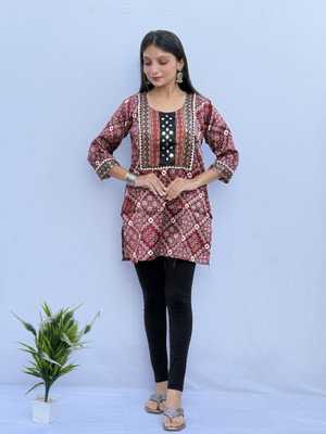 Lefri Handicraft Women Printed Straight Kurta(Maroon)