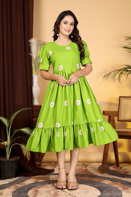 YANA ENTERPRISE Women Floral Print Flared Kurta(Light Green)