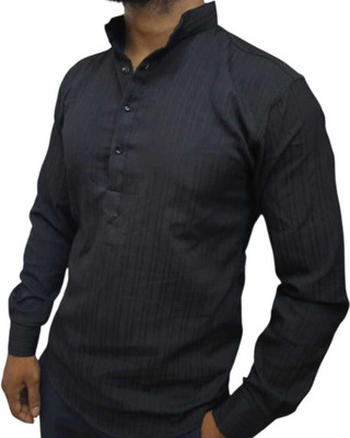 Fabvala Men Self Design Straight Kurta(Black)