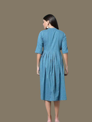 Houseofcommonv Women Striped A-line Kurta(Blue)