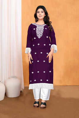 VV JJ INTERNATIONAL Women Embroidered A-line Kurta(Black)