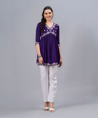 DESI ART Women Embroidered Flared Kurta(Purple)