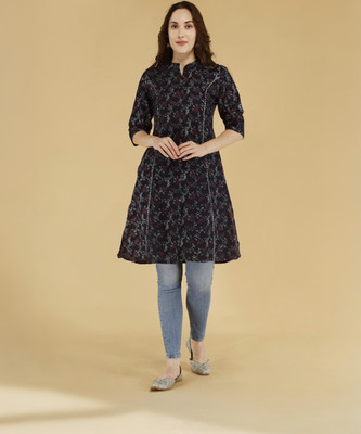 Amriti Women Printed A-line Kurta(Multicolor)