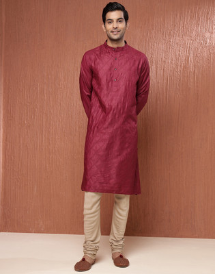 Fabindia Men Woven Design Straight Kurta(Maroon)