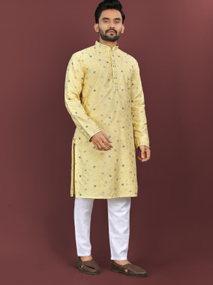MOXTE Men Embroidered Straight Kurta(Yellow)