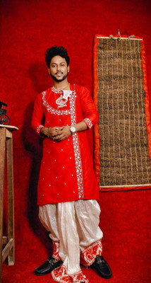 LAXMI SAREE MALL Men Embellished A-line Kurta(Red)