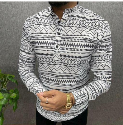 SilverBuck Men Printed A-line Kurta(Black, White)