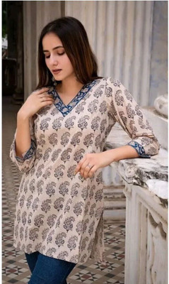 Balaji export Women Printed A-line Kurta(White)