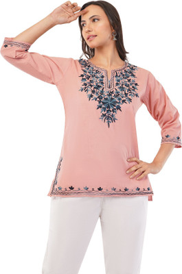 NewRKCollection Women Embroidered Straight Kurta(Pink)