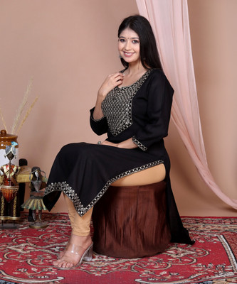 his&her Women Embroidered Straight Kurta(Black)