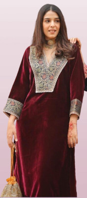 Akshita Women Solid Ethnic Dress Kurta(Maroon)