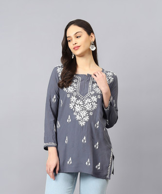 NAZAQAT ETHNIC INDIA Women Chikan Embroidery Straight Kurta(Grey)