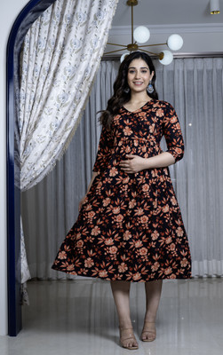 Rajoriya Women Floral Print Anarkali Kurta(Black)