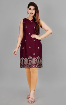 saanvi collection Women Floral Print A-line Kurta(Maroon)