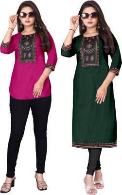 psmn Women Embroidered Straight Kurta(Dark Green, Red)