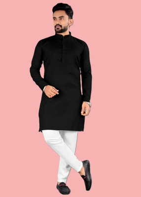 ART CURTAIN Men Solid Straight Kurta(Black)
