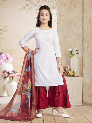 MUHURATAM Girls Solid Straight Kurta(White)