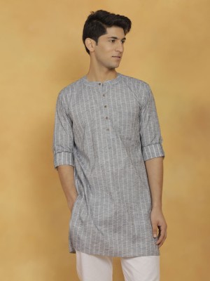 VASTRAMAY Men Striped Straight Kurta(Grey)