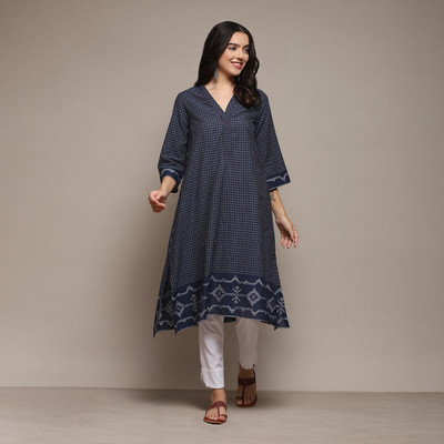 BIBA Women Dyed/Ombre Straight Kurta(Dark Blue)