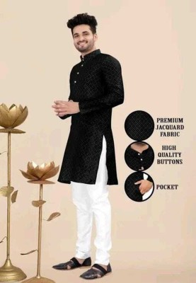 manpera Men Printed Straight Kurta(Black)