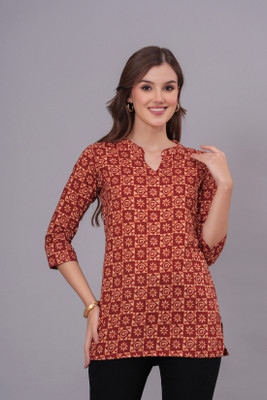 3WISVERS Women Printed Straight Kurta(Maroon)