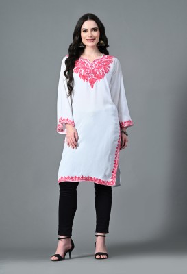 SSBOUTIQUEE Women Embroidered Straight Kurta(White)