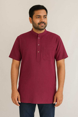 Keshar Men Striped Straight Kurta(Maroon, Black)