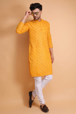 DARKCHILL Men Printed, Geometric Print A-line Kurta(Yellow)