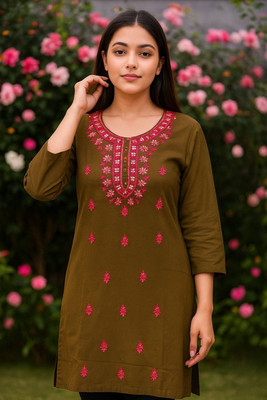 Badry Fashion Women Embroidered Straight Kurta(Light Green)