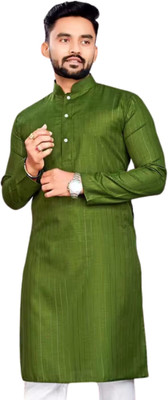 RSR TRADERS Men Solid A-line Kurta(Dark Green)