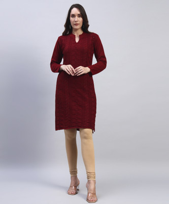 Brayles Women Self Design Straight Kurta(Maroon)