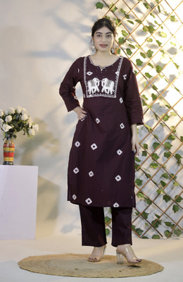Gs Dress With Style Women Embroidered A-line Kurta(Maroon)